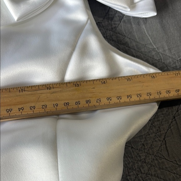 Charming White Kids Formal Dress with Bow Accent - Picture 8 of 16